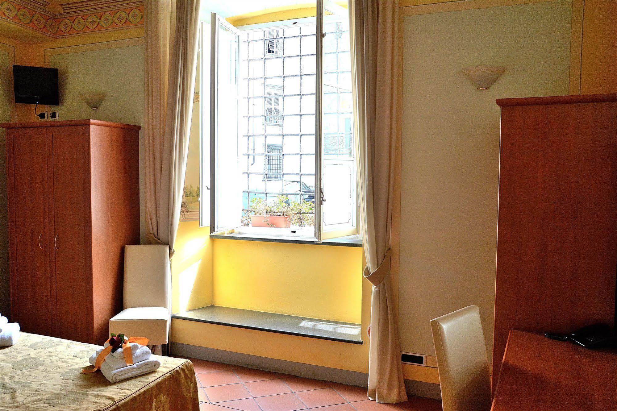 Dimora Dei Guelfi Luxury Rooms Lucca Exterior foto